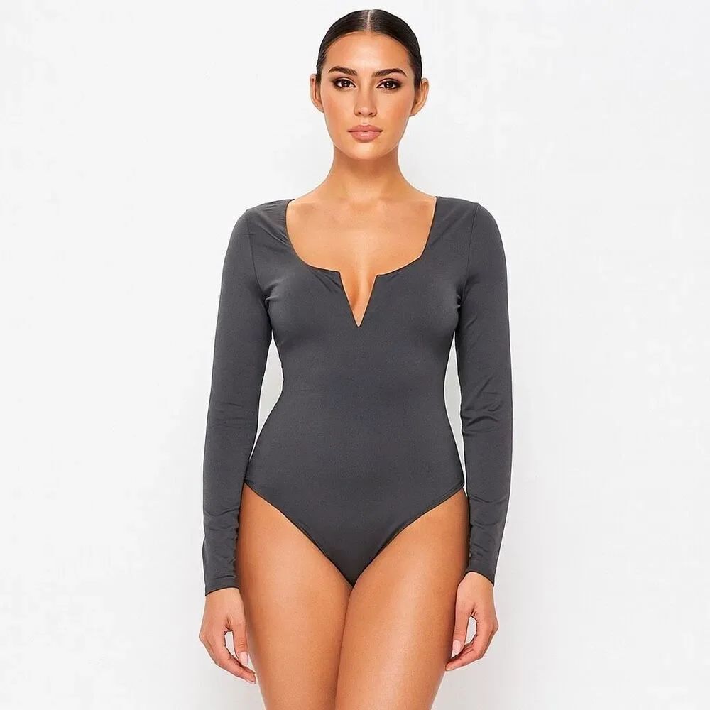 Sleek Gray Long Sleeve V-Wire Bodysuit | Stretchy Fitted Top Deep V bodysuit M